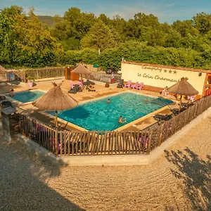https://camping-le-coin-charmant.hotels-rhonealpes.com
